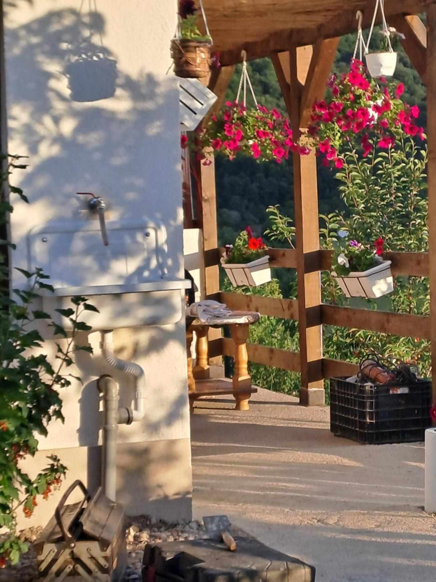 Natural House Visoko Rom bilde